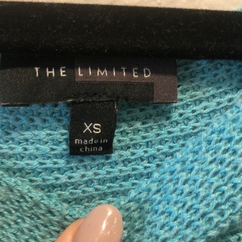 The Limited Sweater - Picture 3 of 4